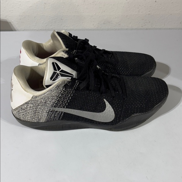 Nike Kobe 11 ‘Last Emperor’ Size 11 - Picture 2 of 7